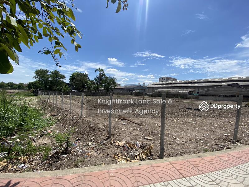 ขายที่ดิน 13-2-18 ไร่ ติดถนนรามอินทรา ใกล้กับรถไฟฟ้าสถานีลาดปลาเค้า เขตบางเขน, Bangkok