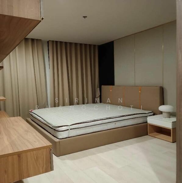 นอบิล ปล้องจิต, กรุงเทพมหานคร