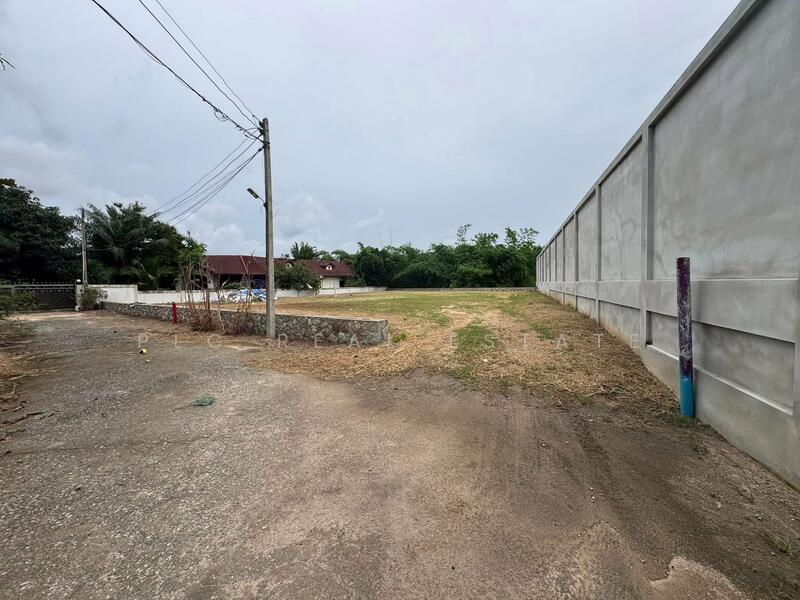 Land for Sale near Mabprachan Reservoir in East Pattaya, Chon Buri (Pattaya)