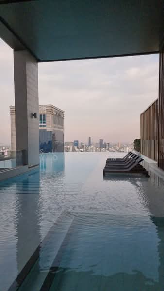 The Esse Asoke, Bangkok