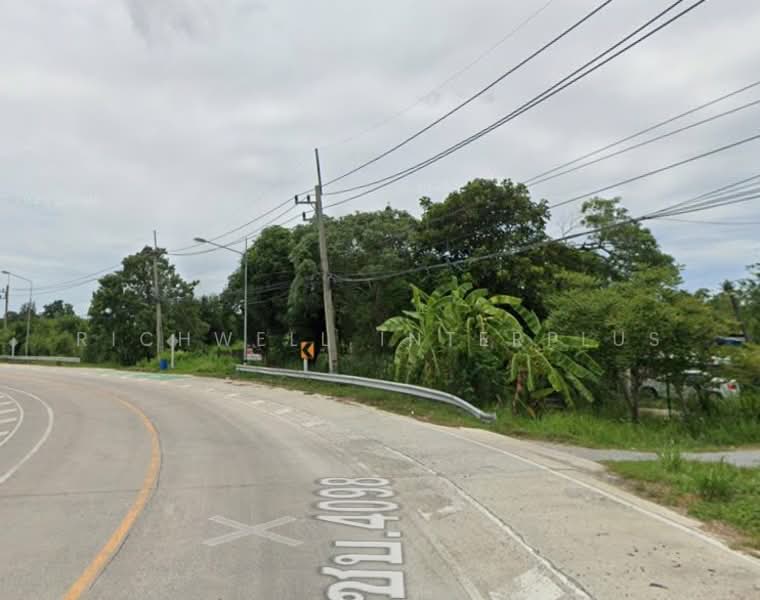 2 rai of land for sale in Nong Kham, Sriracha district. Located on Road 4098,, Chon Buri (Pattaya)