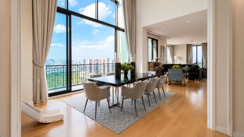 Equinox Phahol Vibha, Bangkok