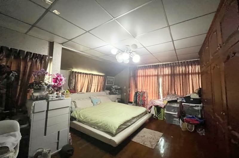 หมู่บ้านอมรพันธ์ 9, Bangkok