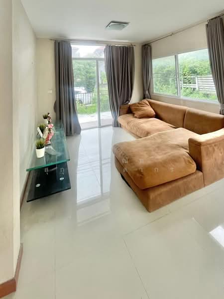 Casa Premium On Nut-Wongwaen, Bangkok