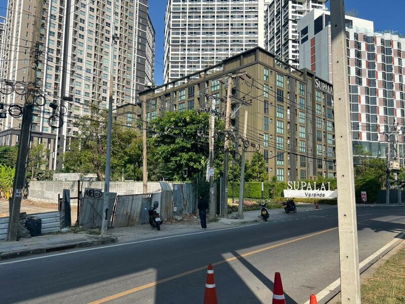 Large Land Plot on Rama 9 Road, Bangkok