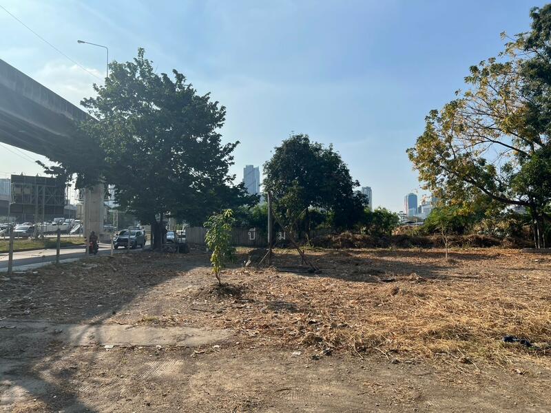Large Land Plot on Rama 9 Road, Bangkok