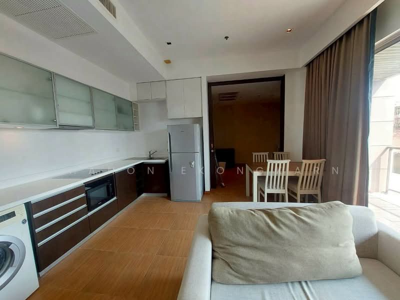 The Lofts Yennakart, Bangkok