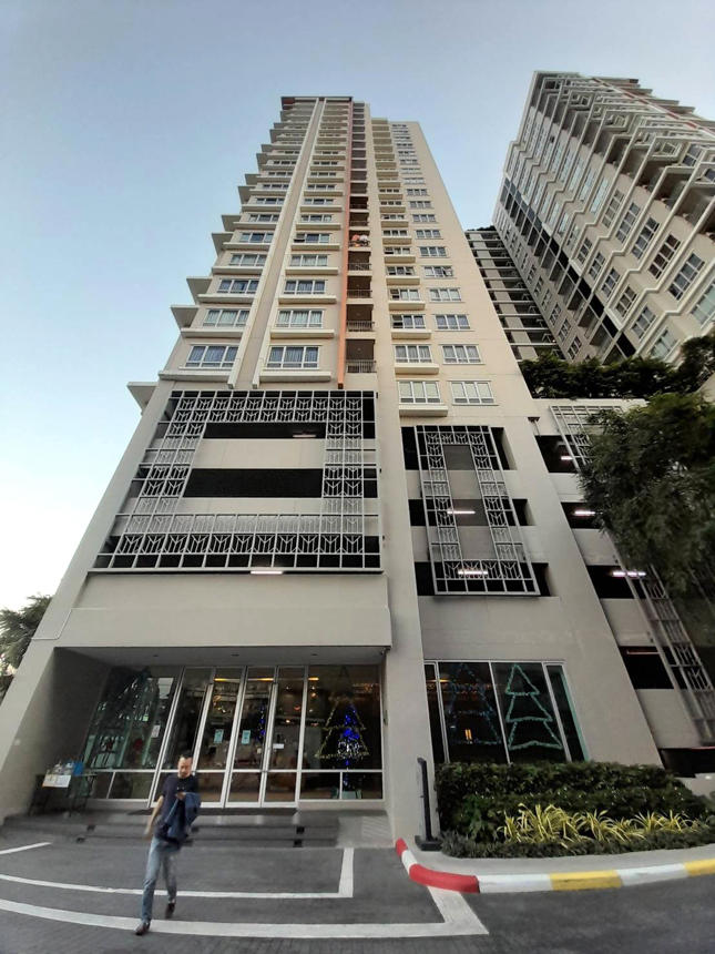 Condominium Motif Condo Thonburi Bangkok