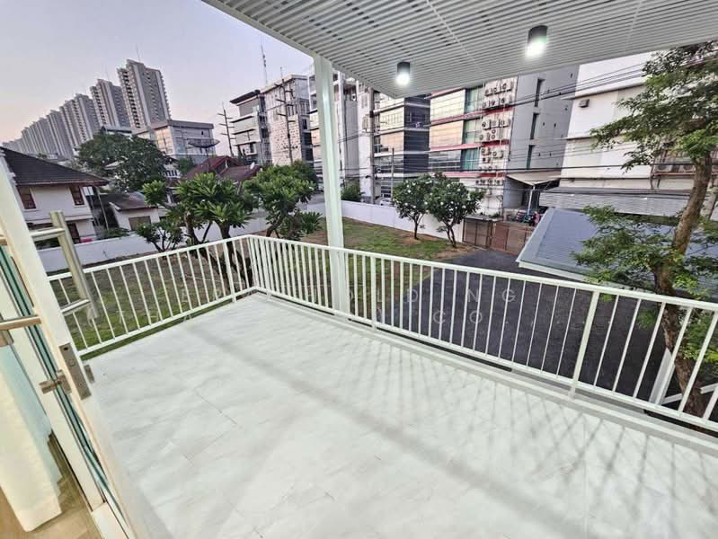 เมืองทองธานี โครงการ 2, Nonthaburi