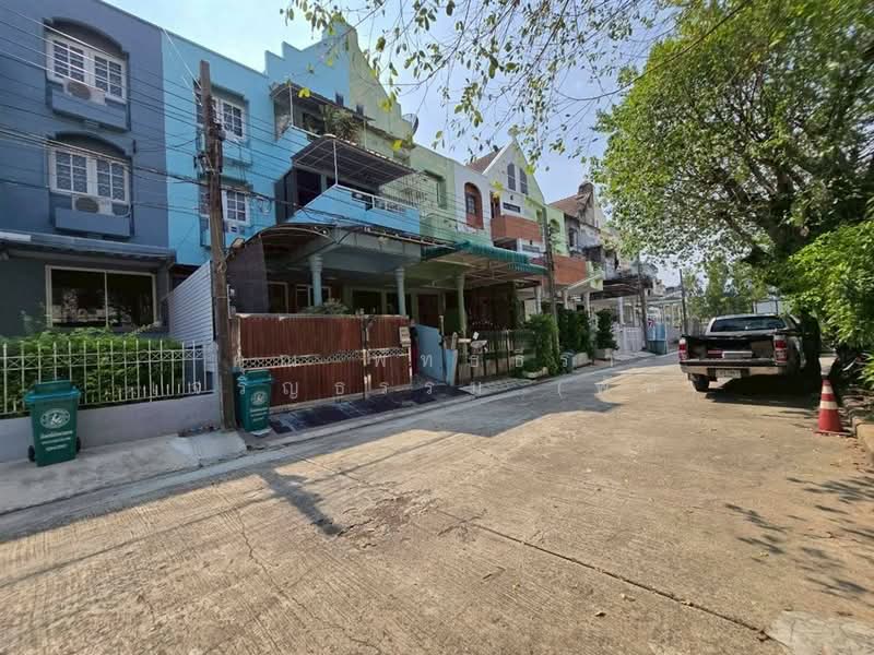ลลิล กรีนวิลล์ ศรีนครินทร์ (Lalin Greenville Srinakarin), Samut Prakan