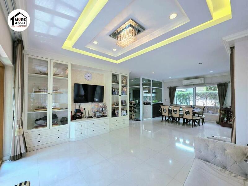 Laddarom Elegance Ratchaphruk-Rattanathibet, Nonthaburi