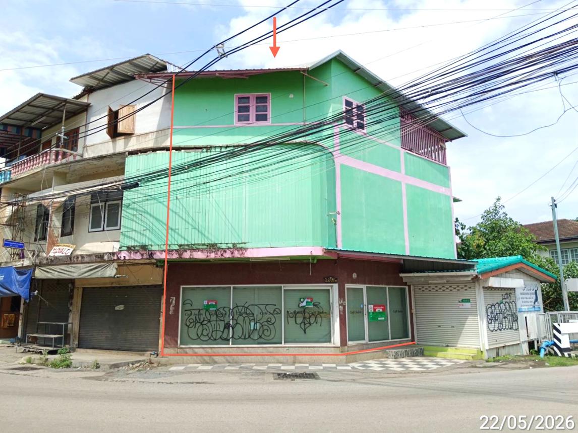 Commercial House Mae Sot Tak Province
- มี 3 ห้องนอน 2 ห้องน้ำ
- พื้นที่ใช้สอย 120 ตารางเมตร
- พื้นที่ดิน 60 ตารางเมตร
- มี 2 คูหา
- มี 2 ห้องครัว
- มี 2 ห้องน้ำ
- มี 1 ห้องเก็บของ
- มี 1 ห้องเก็บอุปกรณ์
- มี 1 ห้องเก็บเครื่องใช้ไฟฟ้า
- มี 1 ห้องเก็บ