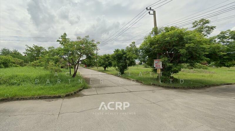 Land for Sale in Green Lake Village, Bangna-Trad 285.8 Sq.wah, Samut Prakan