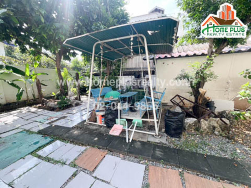 ที่ดินพร้อมบ้านเดี่ยว 3 ชั้นซอยลาดพร้าว1, Bangkok