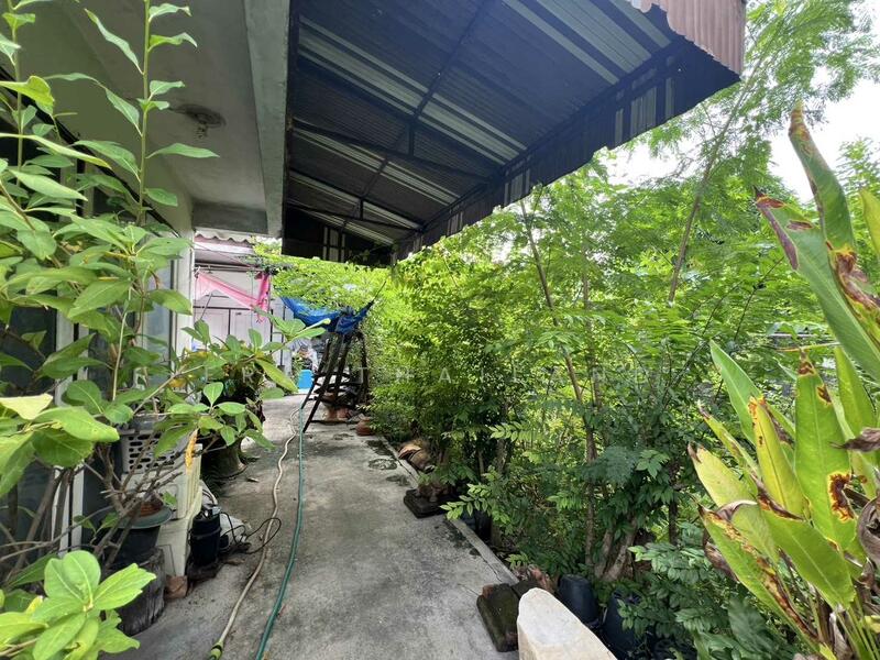 ขาย บ้านเดี่ยว หมู่บ้านศานติ 200 ตร.ม. ใกล้ เซ็นทรัลบางนา, Bangkok