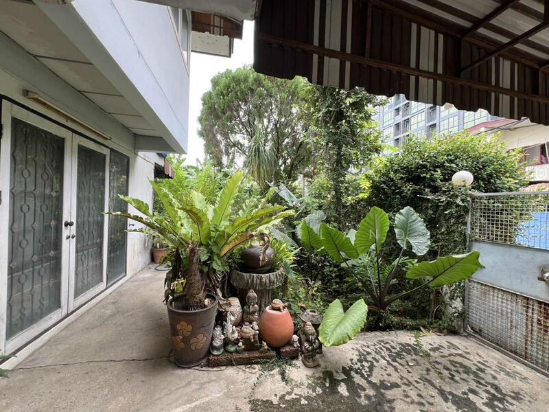 ขาย บ้านเดี่ยว หมู่บ้านศานติ 200 ตร.ม. ใกล้ เซ็นทรัลบางนา, Bangkok