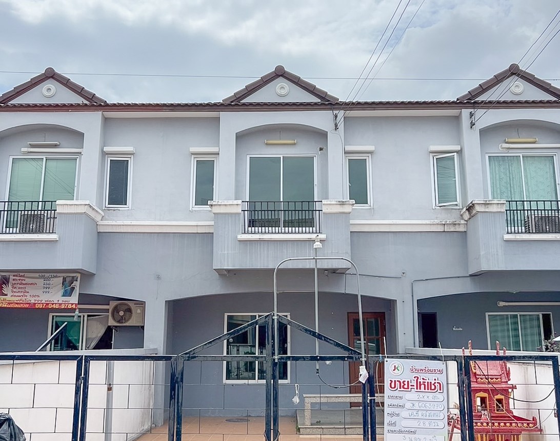 Townhouse KC Cluster Khlong Sam Wa Bangkok