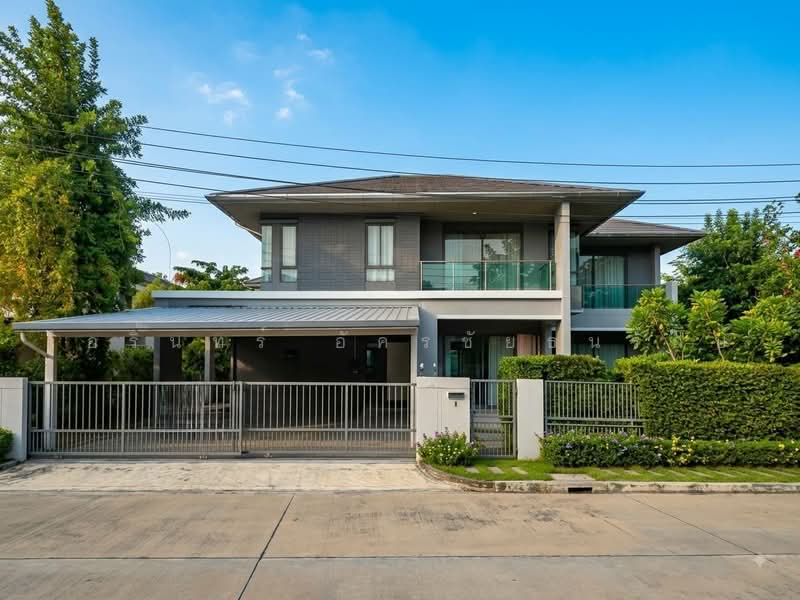 Detached house for sale Pinklao Taling Chan area, Bangkok