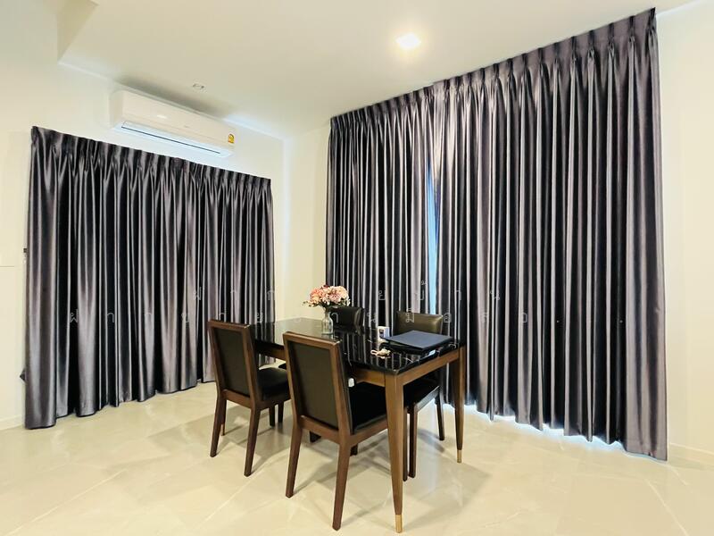 ถูกกว่าโครงการเกือบ 2 ล้าน! มัณฑนา บ้านใหม่ไม่ได้อยู่ หน้าสวนใกล้สโมสร หน้าบ้านไม่ชนกันแขกมาจอดสะดวก, Nonthaburi