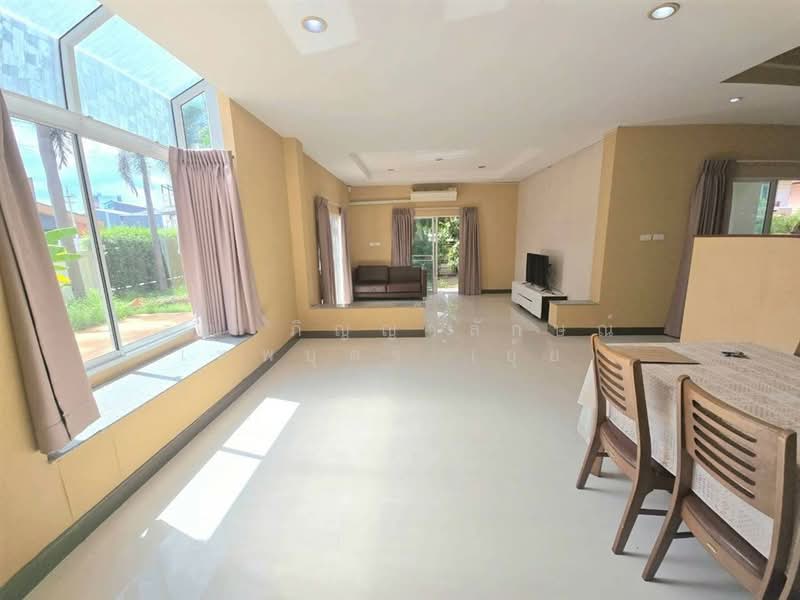 Warabodin Wongwaen-Lamlukka, Pathum Thani