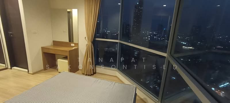 Rhythm Sathorn, Bangkok