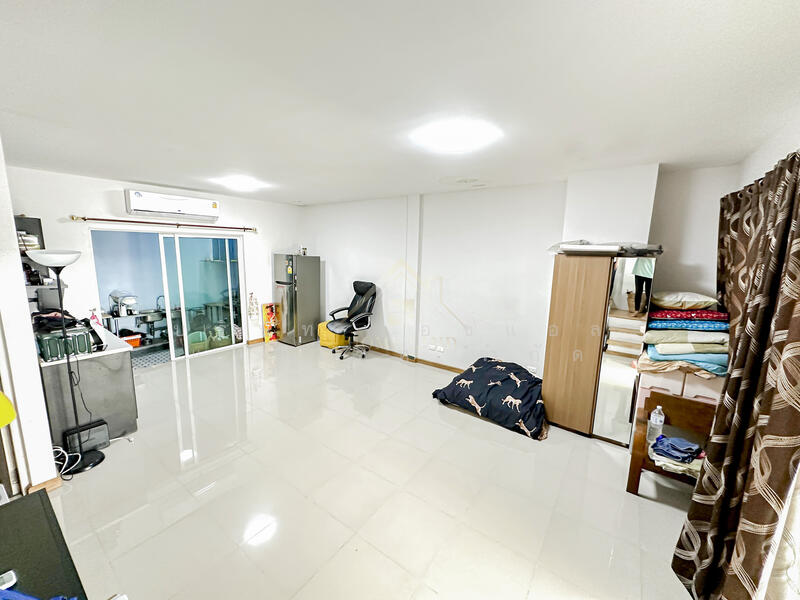 The Trust Town Ratchapruek - Rattanathibet, Nonthaburi