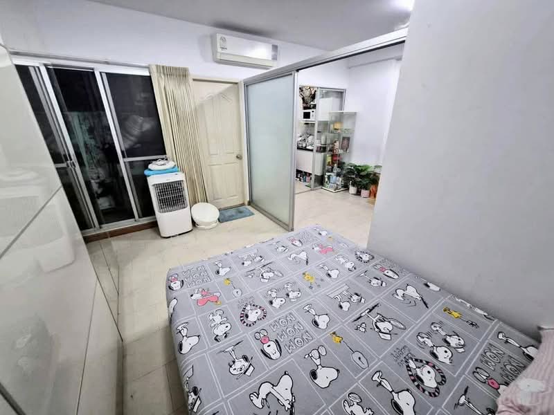 City Home Srinakarin, Bangkok