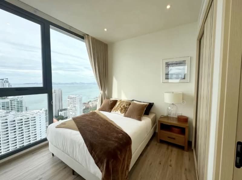 Arom Wongamat, Chon Buri (Pattaya)