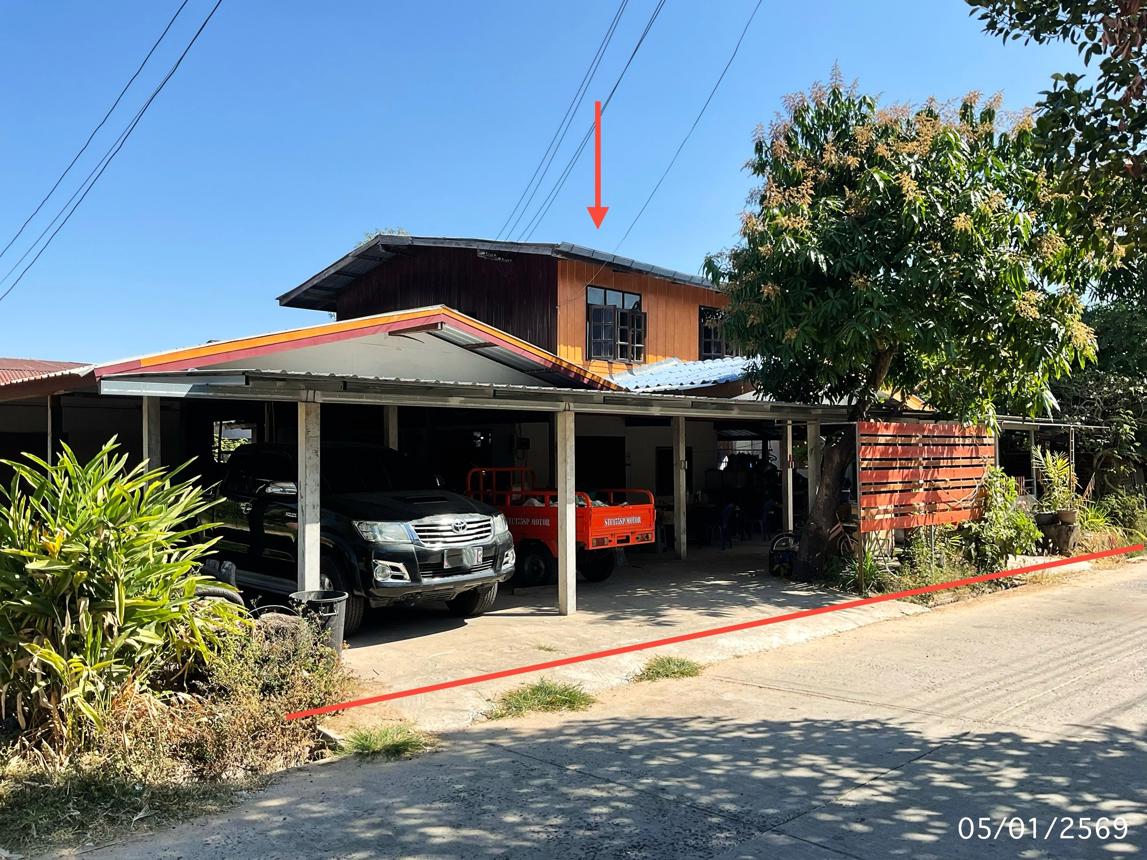 Single-Family Home in Si Saket City, Si Saket Province