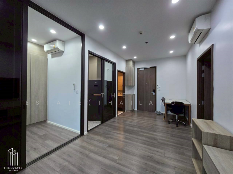 Whizdom Essence, Bangkok