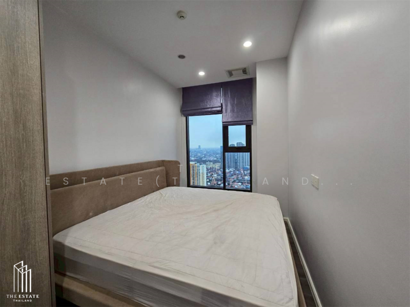 Whizdom Essence, Bangkok