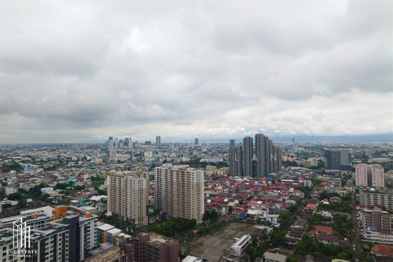 Whizdom Essence, Bangkok
