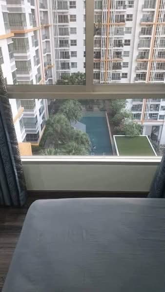 The Parkland Taksin-Thapra, Bangkok