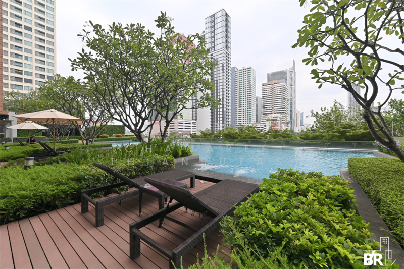 Villa Asoke, Bangkok