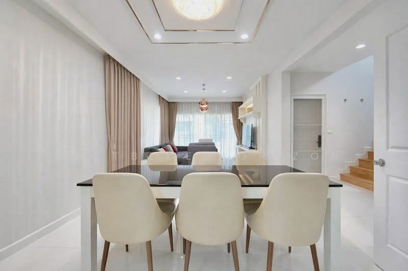 Passorn Prestiege Luxe Pattanakarn, Bangkok