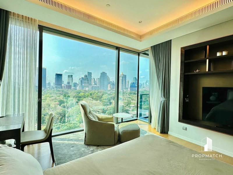Sindhorn Tonson, Bangkok
