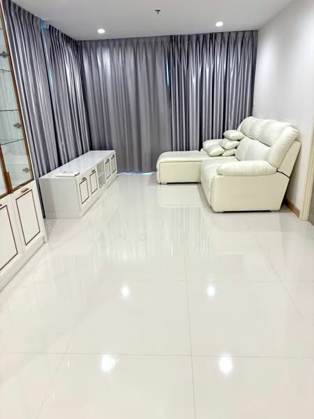 Supalai Riva Grande Rama 3, Bangkok