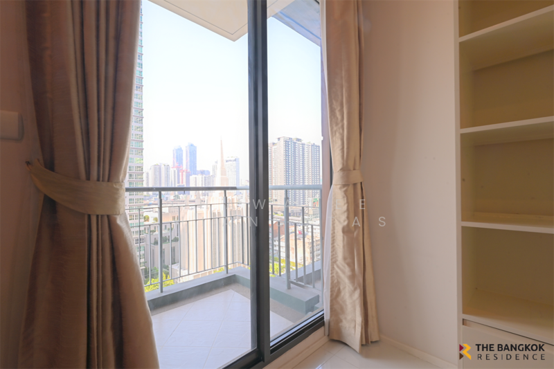 Villa Asoke, Bangkok