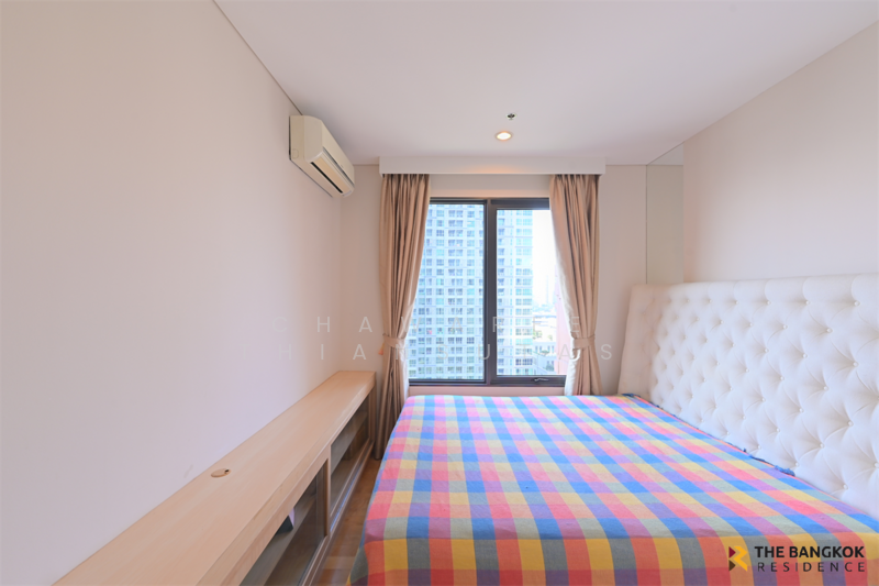 Villa Asoke, Bangkok