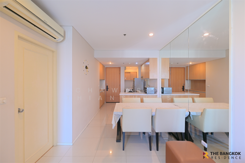 Villa Asoke, Bangkok