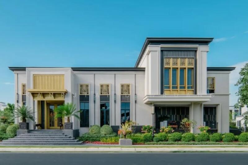 Setthasiri Wongwaen-Chatuchot, bangkok