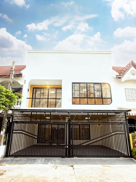 Prachakornthai Village Ladproa 93, Bangkok