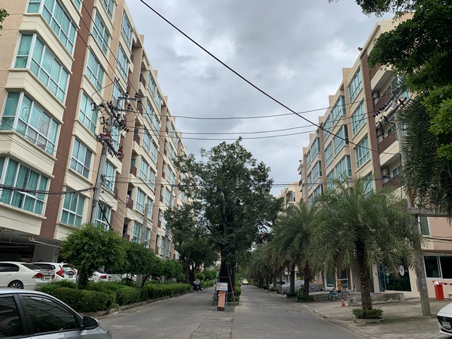 Condominium unit for rent at Happy Condo Ladprao 101 Wangthonglang.