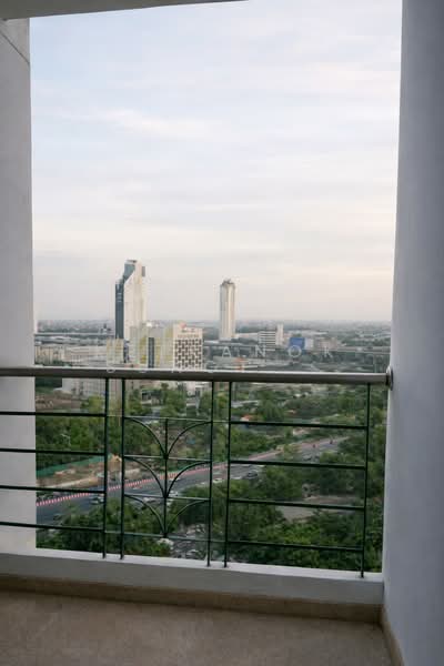Supalai Park Srinakarin, Bangkok