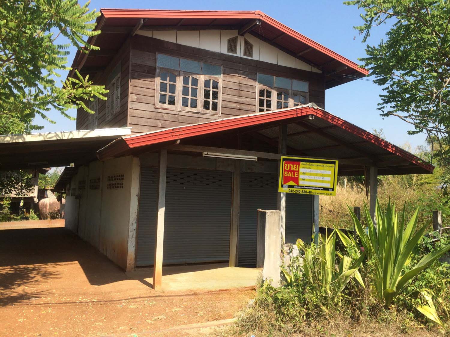บ้านเดี่ยว 2 ชั้นในจังหวัดสกลนคร