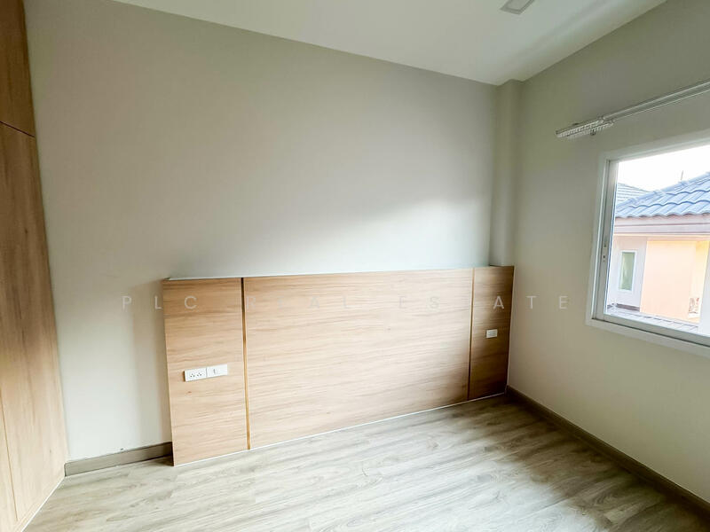 2Storey Detached House for Sale in East Pattaya, Chon Buri (Pattaya)