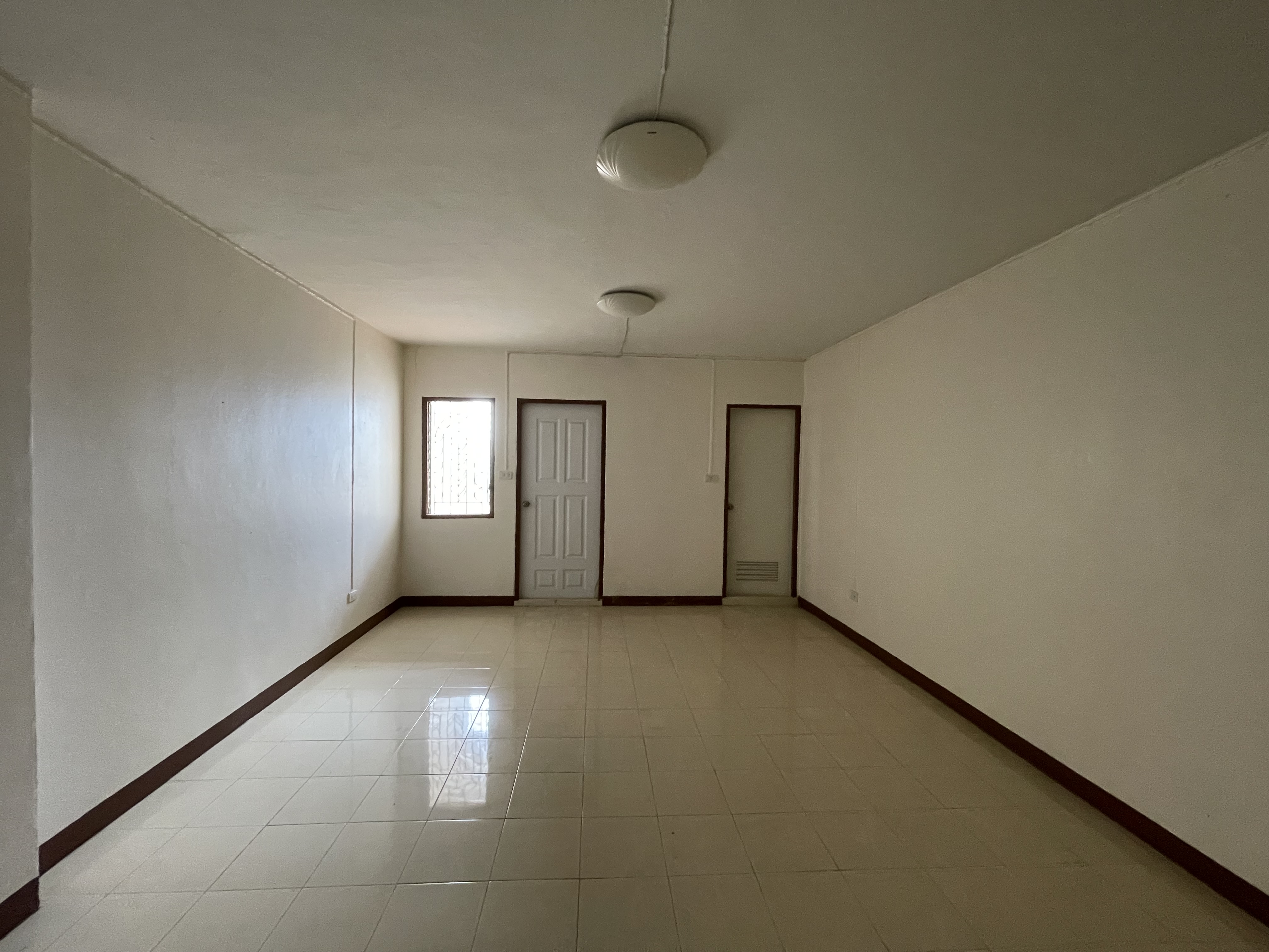 Kasemsuwan Place
