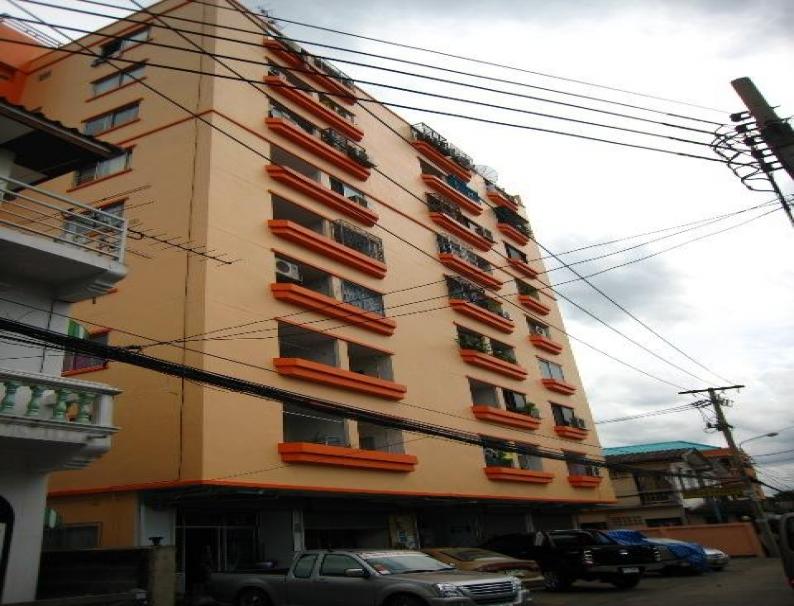 Kasemsuwan Place