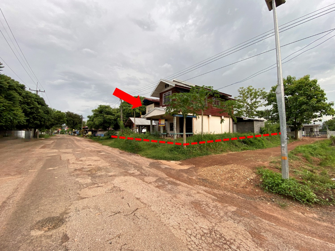 บ้านเดี่ยว 2 หลัง ชุมชนบ้านบ่อดอกซ้อน