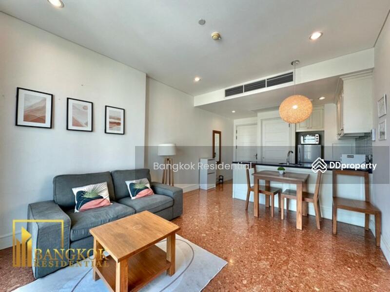 AGUSTON Sukhumvit 22, Bangkok